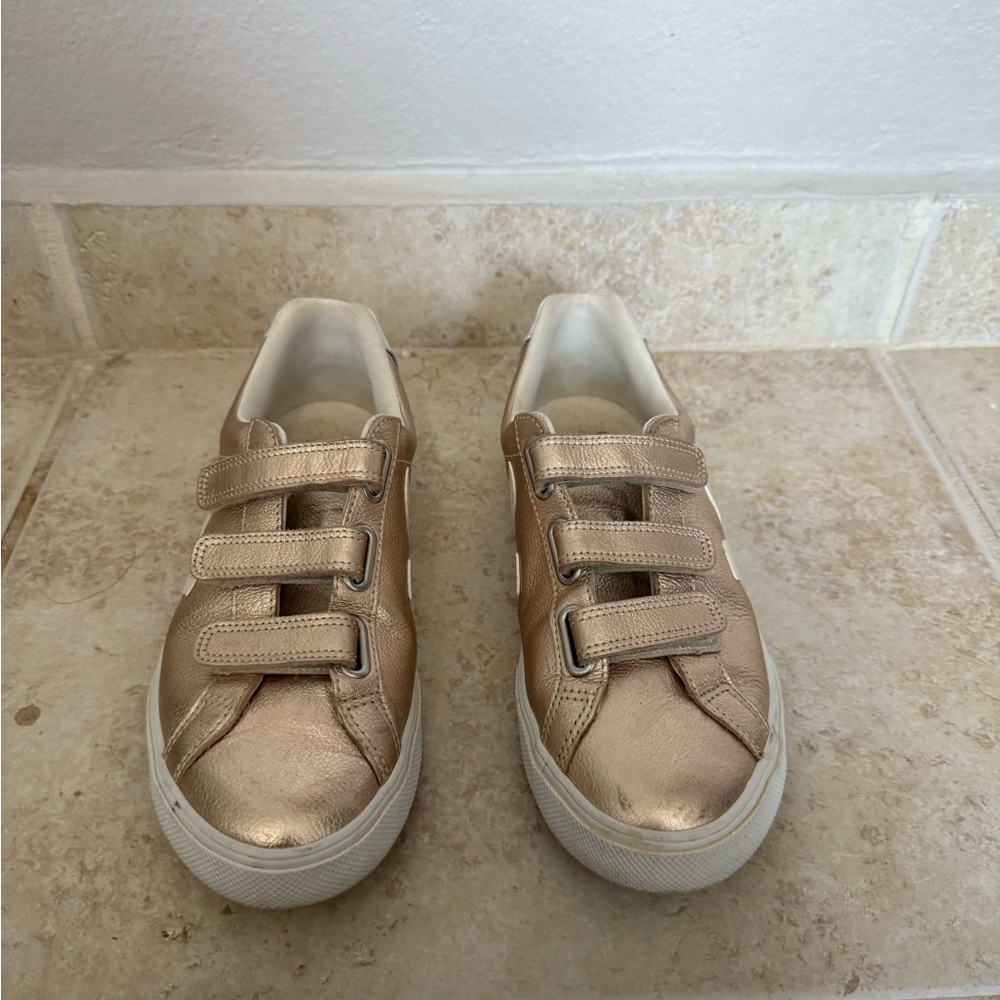 Veja sneakers